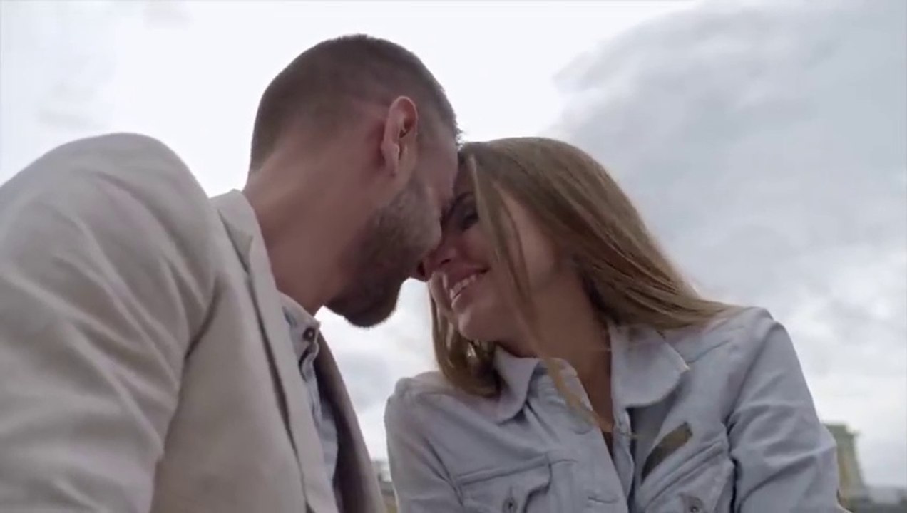 3 things that can MAKE A GIRL FALL IN LOVE WITH YOU - Psychological love tips - Dating advice