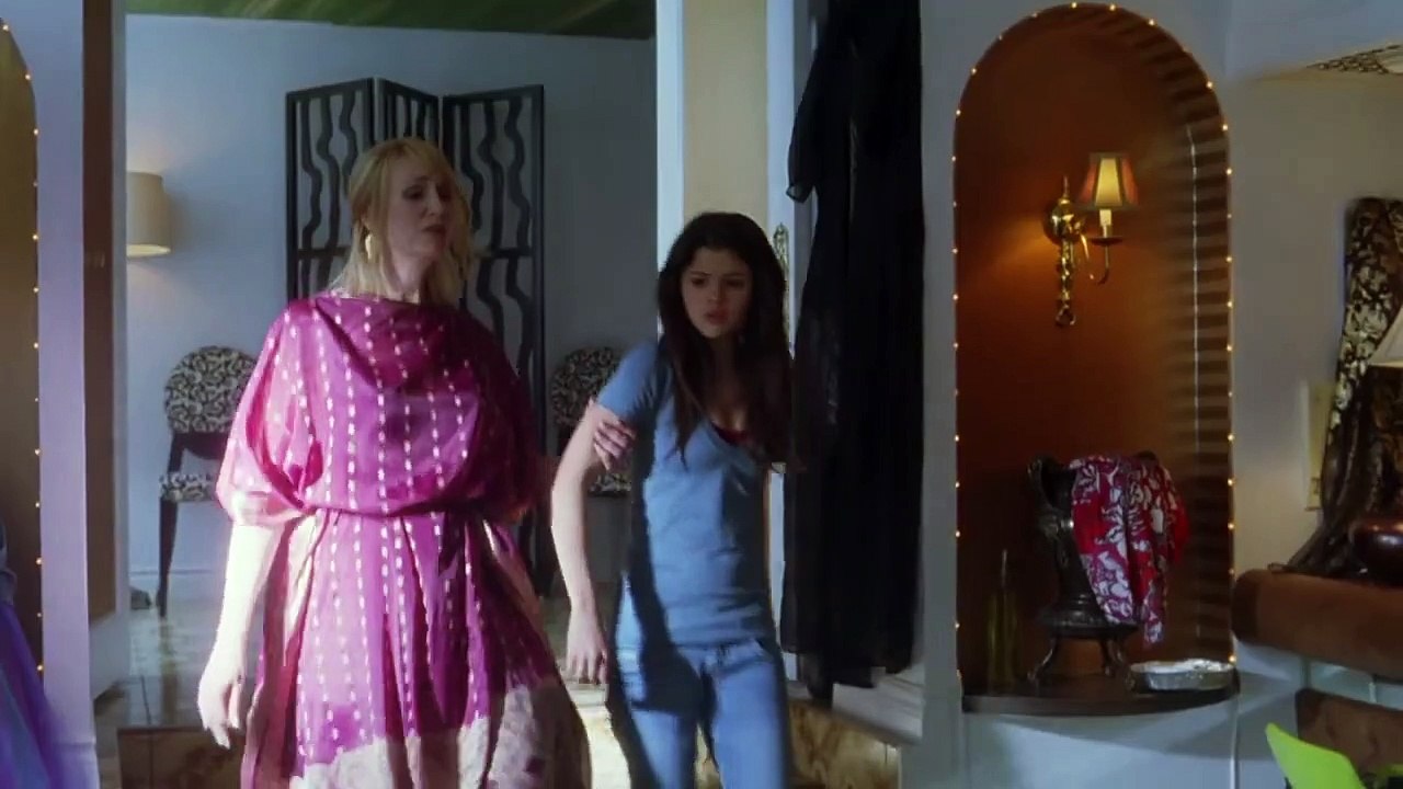 Comme Cendrillon 2 : Danse jusqu'au bout de la nuit... Bande-annonce (IT)