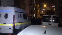 İzmir'de kıskançlık cinayeti: Kız arkadaşını hem silahla vurdu, hem de bıçakladı