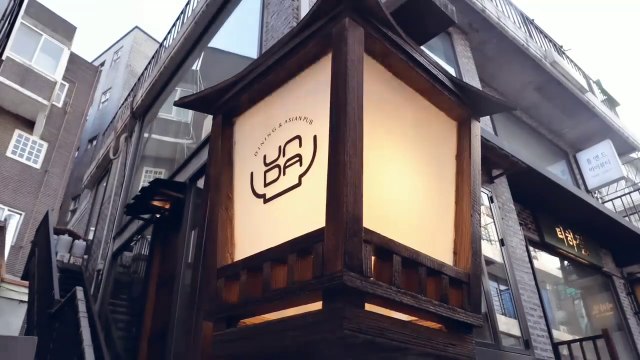 Huge amount of meat!! Authentic Japanese noodles (mazesoba, ramen) / Korean Street Food