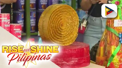 Mga tindahan ng paputok sa Bulacan, dinadagsa ng mamimili