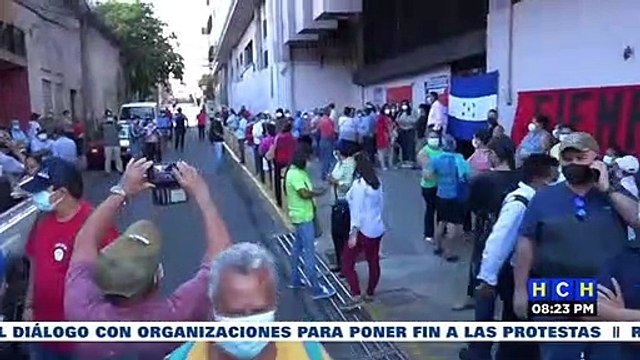 Economistas consideran que el reajuste salarial para el sector público debe ser automático