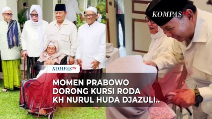 Momen Prabowo Bantu Dorong Kursi Roda KH Nurul Huda Djazuli di Surabaya