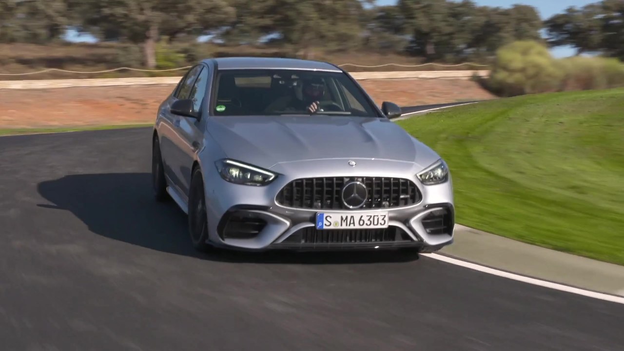 Der Mercedes-AMG C 63 S E PERFORMANCE - Verbrenner vorn, E-Maschine im Heck