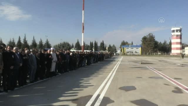 GAZİANTEP - Şehit Piyade Sözleşmeli Er Hüseyin Korkmaz'ın naaşı memleketi Gaziantep'e getirildi