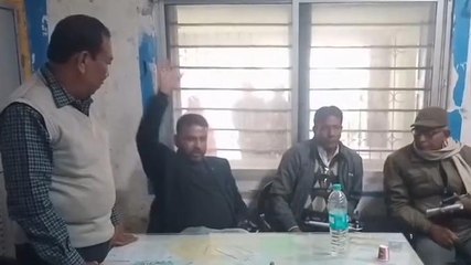 উঃদিনাজপুরঃ আবাস যোজনা নিয়ে ঝামেলা, বিডিওর সঙ্গে বৈঠক পঞ্চায়েত সদস্যদের