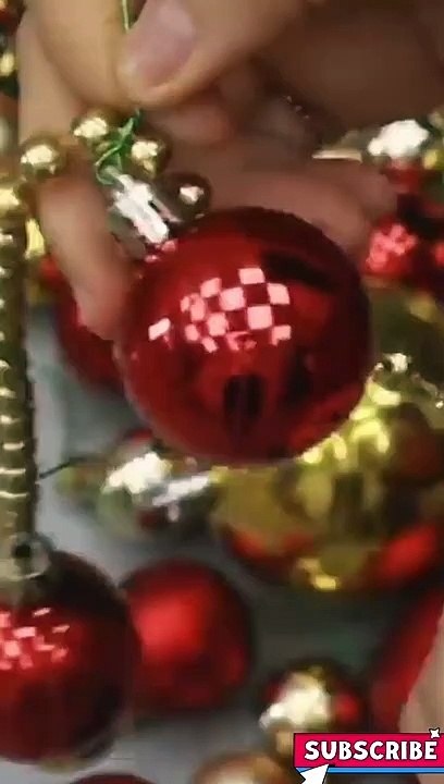 Simple ways to decorate a #christmas tree  (1)