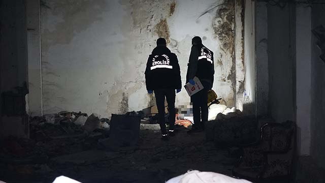 Terk edilmiş binada ceset bulundu