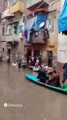 بالفلوكة.. النائب محمد جبريل يتفقد شوارع الإسكندرية بعد الأمطار الغزيرة