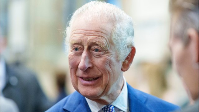 VOICI : Discours de Noël de Charles III : cet hommage symbolique à Elizabeth II qui est (presque) passé inaperçu