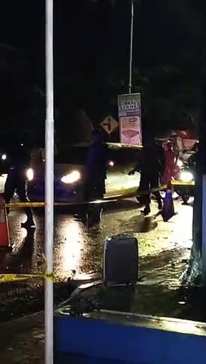 penemuan koper di jalan raya, di duga bom. #viral #bom