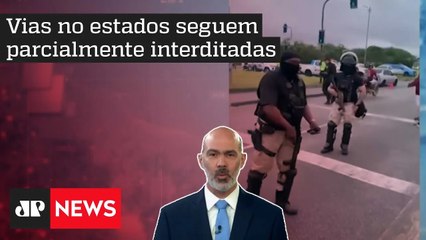 Caminhoneiros relatam dificuldades para trabalhar com paralisação em estradas no RJ; Schelp analisa