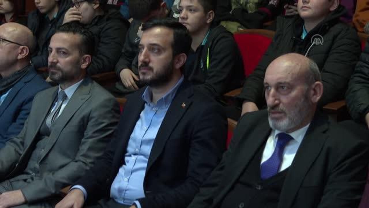 Mehmet Akif Ersoy, Bağcılar'daki Taceddin Dergahı Müzesi'nde anıldı