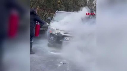 SARIYER'DE OTOMOBİL ALEV ALEV YANDI