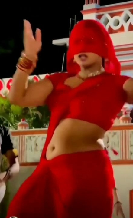Bhojpuri dance #Anupama singh#video#dilvale gael botal m bhar k