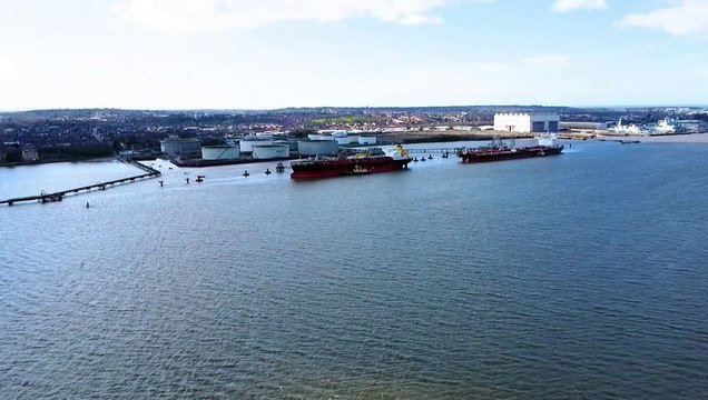 Rússia vai proibir venda de petróleo a países que aplicarem limite de preço