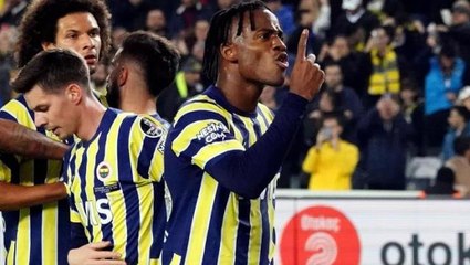 Son Dakika: Kanarya gol şov yaptı, yeniden liderliğe oturdu! Fenerbahçe, Hatayspor'u 4-0'lık skorla mağlup etti
