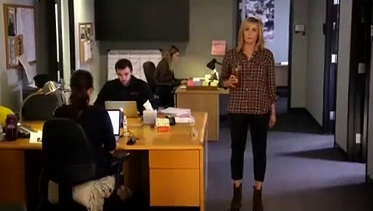 Chelsea - Se1 - Ep87 - ​The Really Uncoordinated Superhero HD Watch HD Deutsch