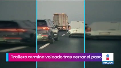 Tráiler vuelca tras cerrar el paso en la Querétaro-San Luis Potosí