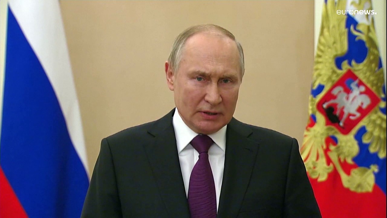 Russia bans the export of crude oil to countries that impose price cap