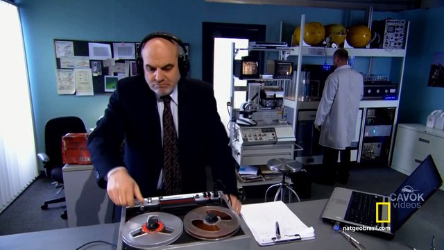 Mayday Desastres Aéreos - ESPECIAL T02E09 - Falhas de Comunicação - Pilotos e Controladores