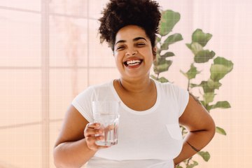 5 Free Ways to Help Soothe Bloating from Eating Too Much