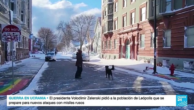 Estados Unidos: miles de viajeros varados en aeropuertos por la tormenta Elliot