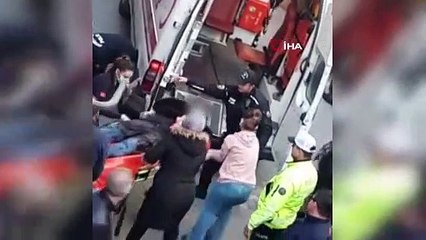 Balıkesir’de cadde ortasındaki bıçaklı kavga: 1 ölü, 1 yaralı