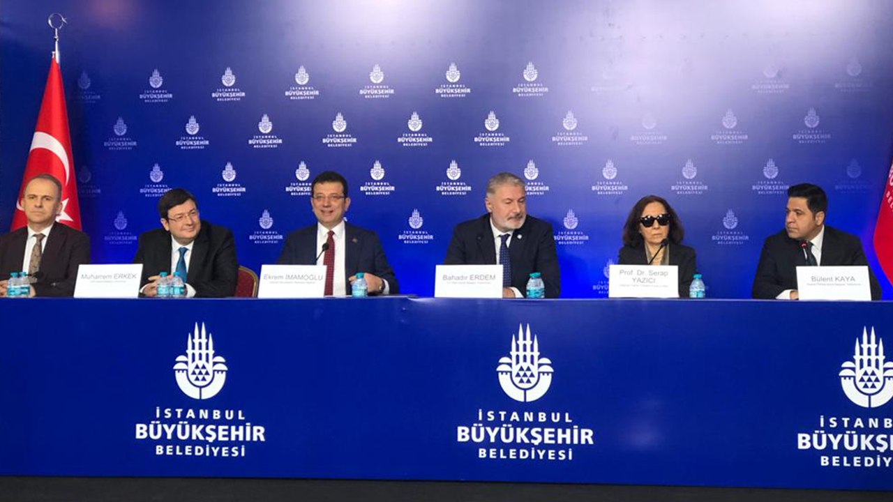 #CANLI | İBB'ye 'terör' soruşturması: İmamoğlu açıklama yapıyor