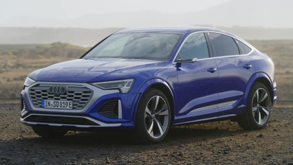 The new Audi SQ8 Sportback e-tron Exterior Design in Ultra Blue