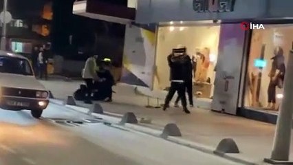 Kavga ettiği kişinin sırtında böyle sandalye kırdı