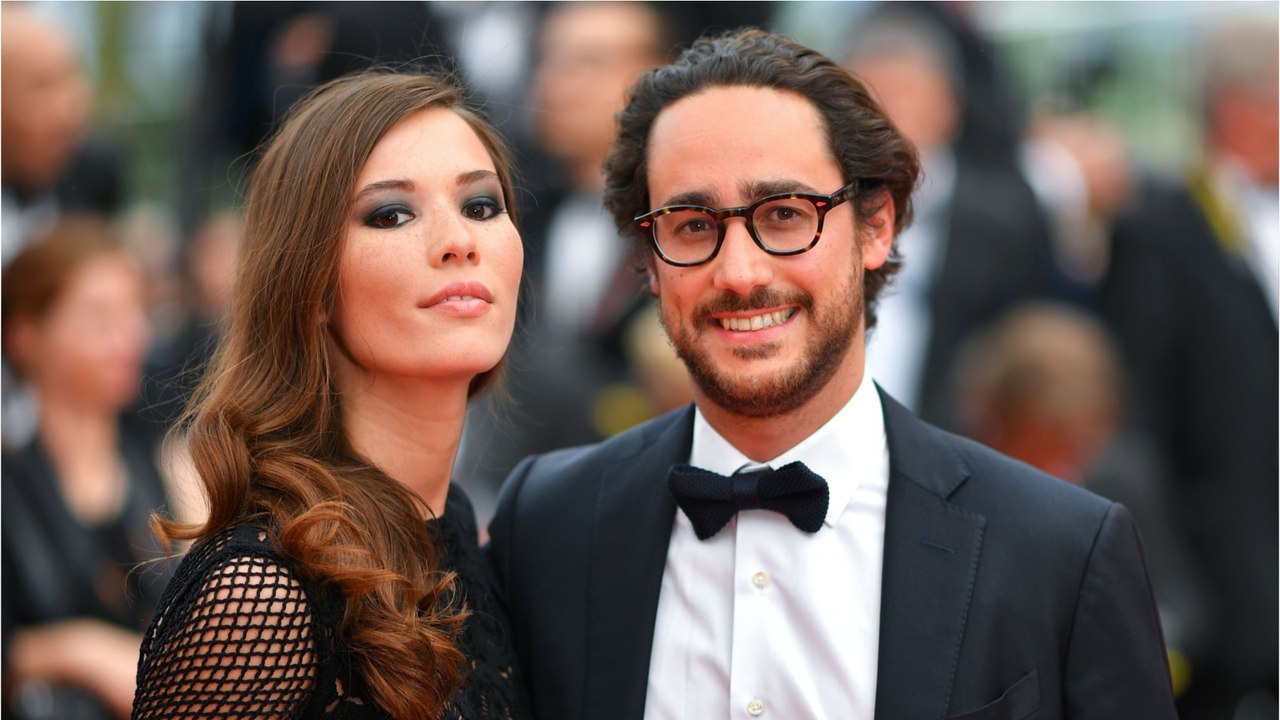 GALA VIDEO - Emilie Broussouloux et Thomas Hollande au ski : ils dévoilent une vidéo de leurs enfants Jeanne et Noé