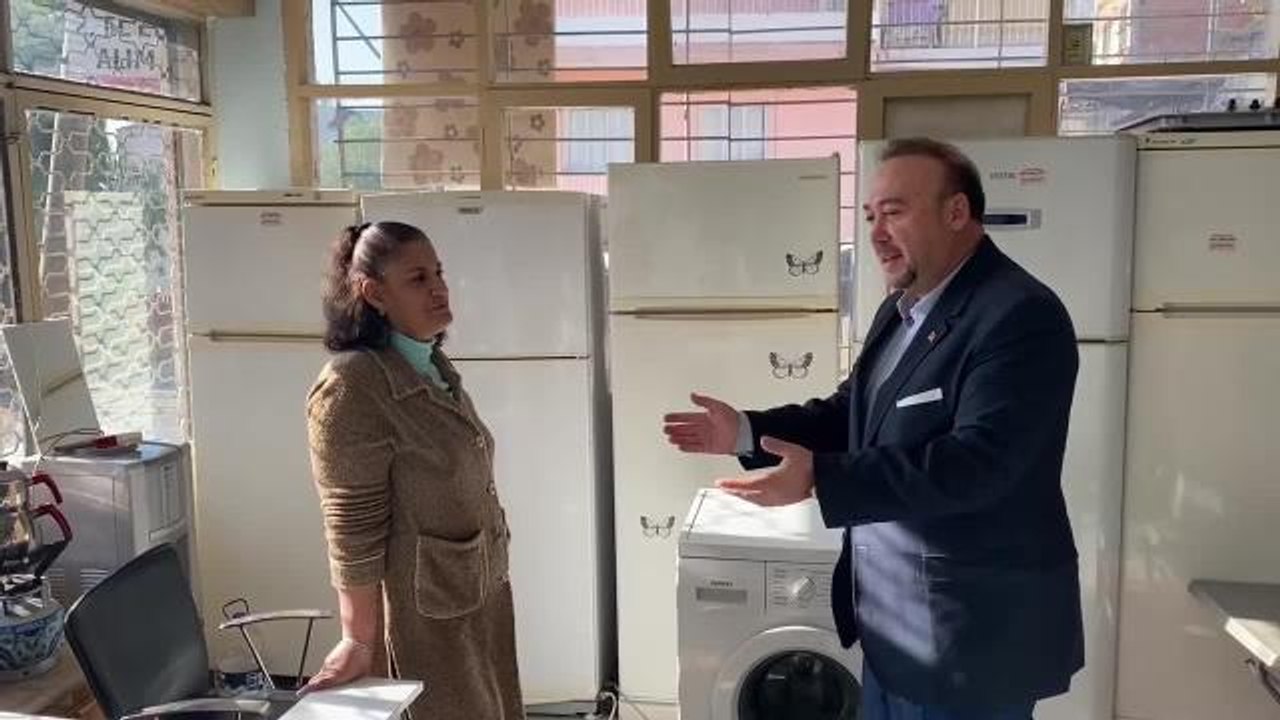 Özkan Yalım'dan İkinci El Elektronik Eşya İthalatına Tepki: "Avrupa'nın Çöplüğünü Vatandaşımıza Uygun Gören Cumhurbaşkanı'nı Kınıyorum"