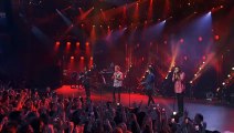 Fireproof - One Direction (live)
