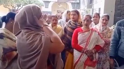 इंदौर : किन्नरों में हुआ विवाद पहुंचा थाने,मादक पदार्थ बेचने का लगा आरोप