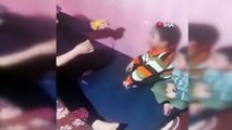 Ağızlarını bantlayıp çakmakla yaktılar! Bunlar nasıl anne baba? O anlar kamerada