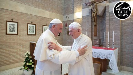 Tải video: Pope Francis: Former pope Benedict is 'very sick'