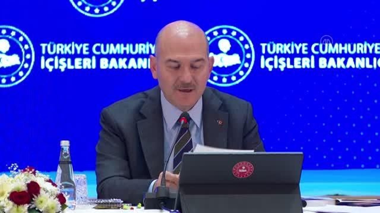 Soylu: "(İBB'deki terör soruşturması) Eğer bir terör örgütü referans olmuşsa bizim için kıymetli çünkü bunlar terör örgütü irtibatlı ve iltisaklı"