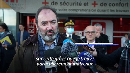 Une grève des médecins "malvenue en cette période d'extrême difficulté" (ministre de la Santé)