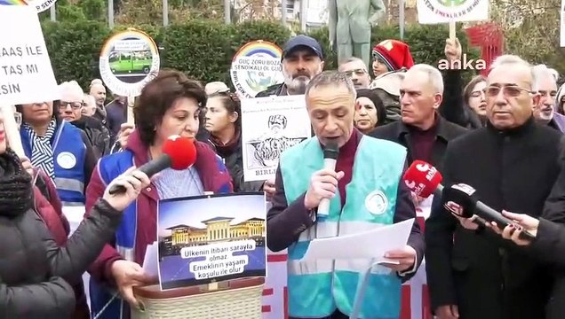 Emeklilerden 'maaş zammı' eylemi: En düşük emekli aylığı 11 bin 500 lira olmalı