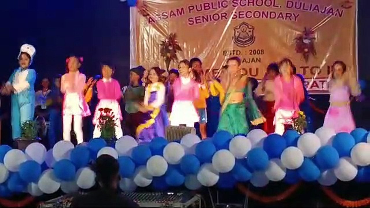 Cuty angel dance