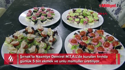 Şırnak'ta meslek liseliler okullarındaki fırında 5 bin ekmek üretiyor