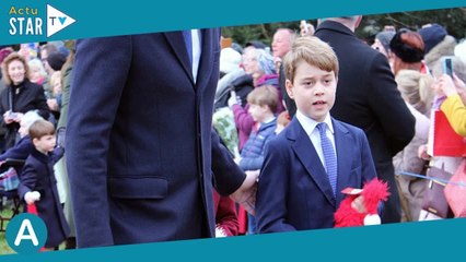 Prince George, parfait héritier : Sa cousine Mia tente de le distraire en public, il reste imperturb