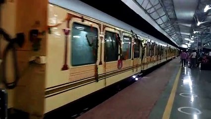 तेज गति से दौड़ेगी ट्रेन, मिलेगी यात्री सुविधाएं