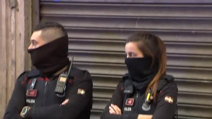 Acuchilla a su mujer hasta matarla en un bar del barrio San Francisco de Bilbao