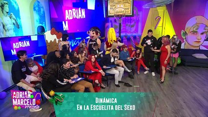 'Pacote' cumple fantasía ¿Besando los pies de Adrián Marcelo?