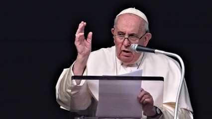 Le Pape François annonce que son prédécesseur Benoît XVI est gravement malade