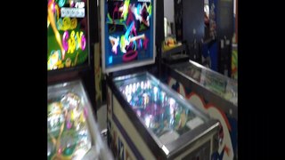 A walk trough the new Pinball Hall Of Fame in Las Vegas.