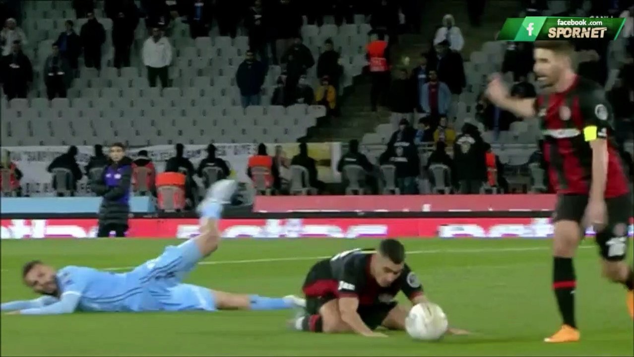 Trabzonspor lehine Karagümrük maçında yapılan hakem hataları