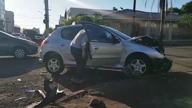 Colisão de trânsito é registrada no Bairro Neva
